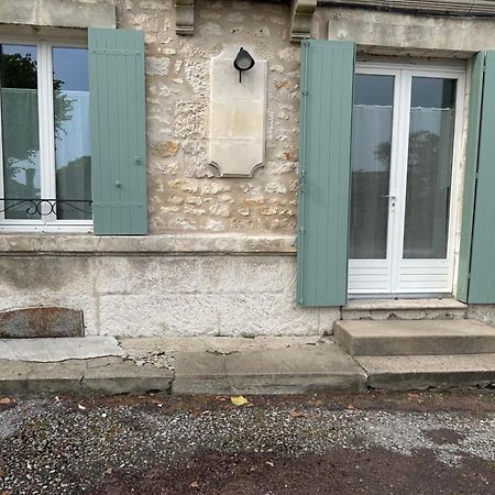 T2 Renove Proche Des Arenes Apartment Saintes Bagian luar foto