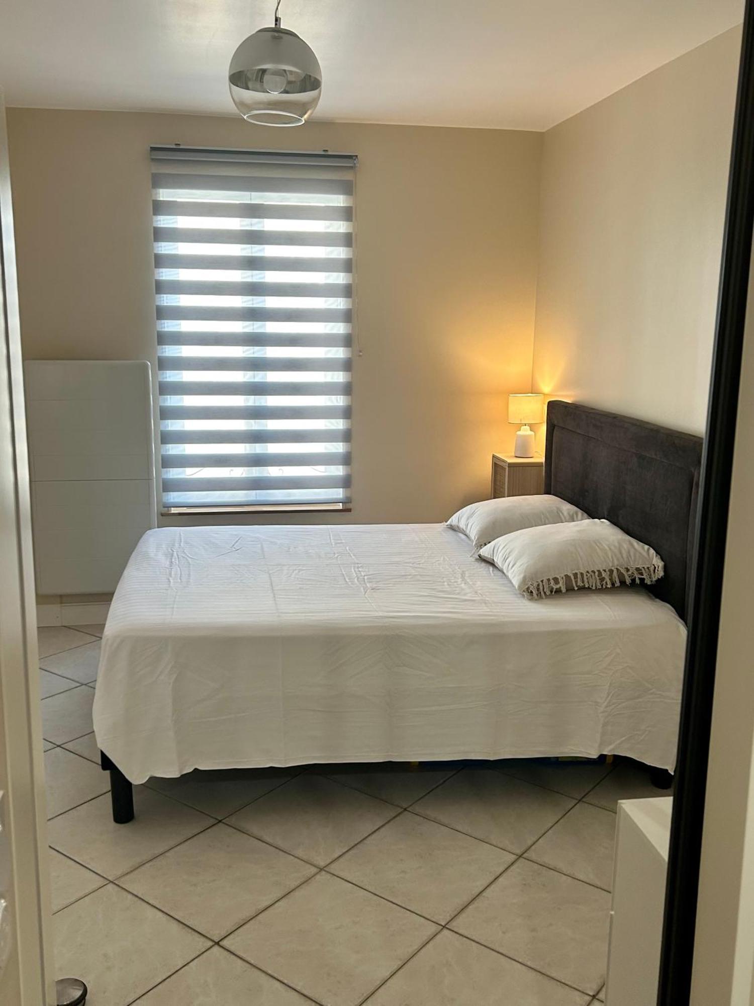 T2 Renove Proche Des Arenes Apartment Saintes Bagian luar foto