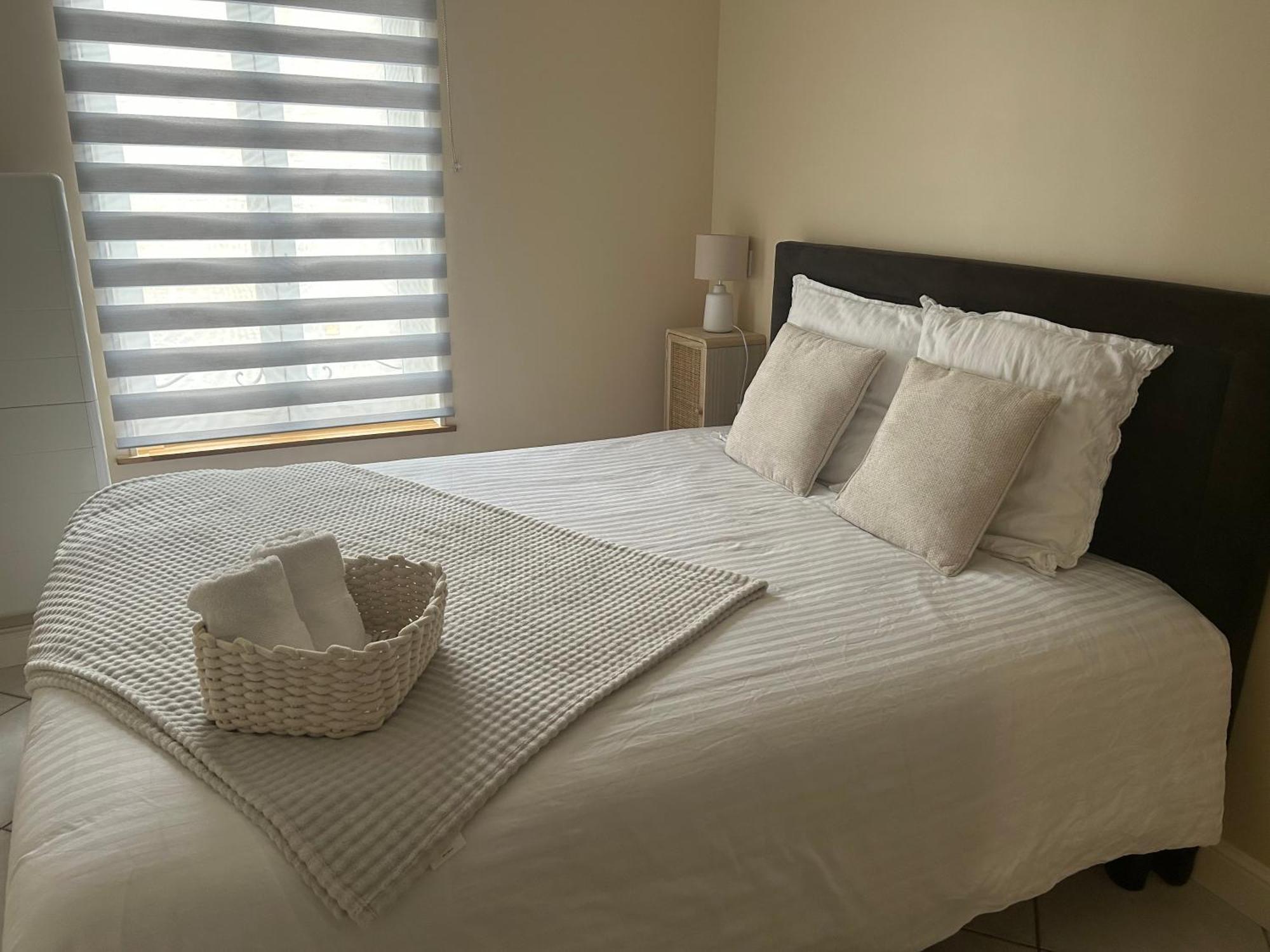 T2 Renove Proche Des Arenes Apartment Saintes Bagian luar foto